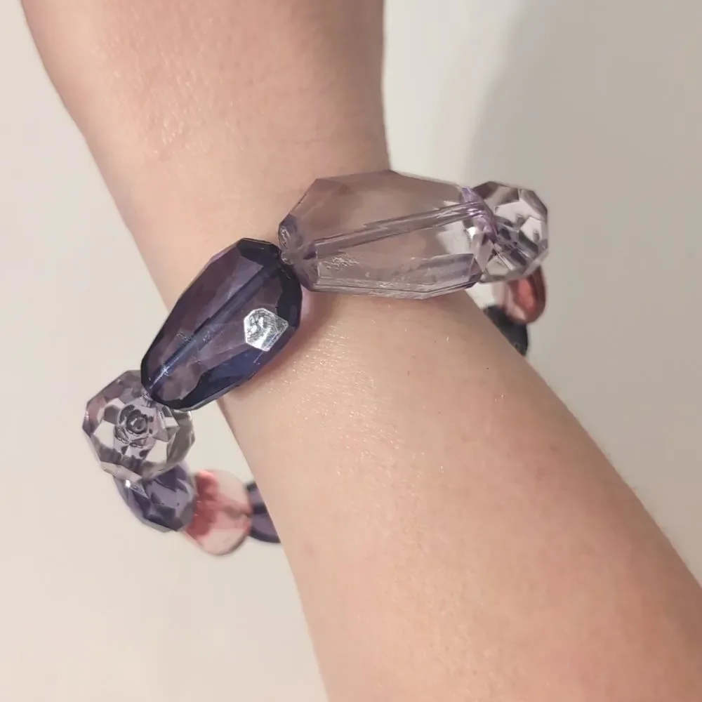 588 Purple and‎ Pink Translucent Faceted Beaded Stretch Bracelet